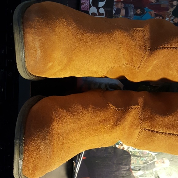 DV Suede Riding Boot - Picture 2 of 7